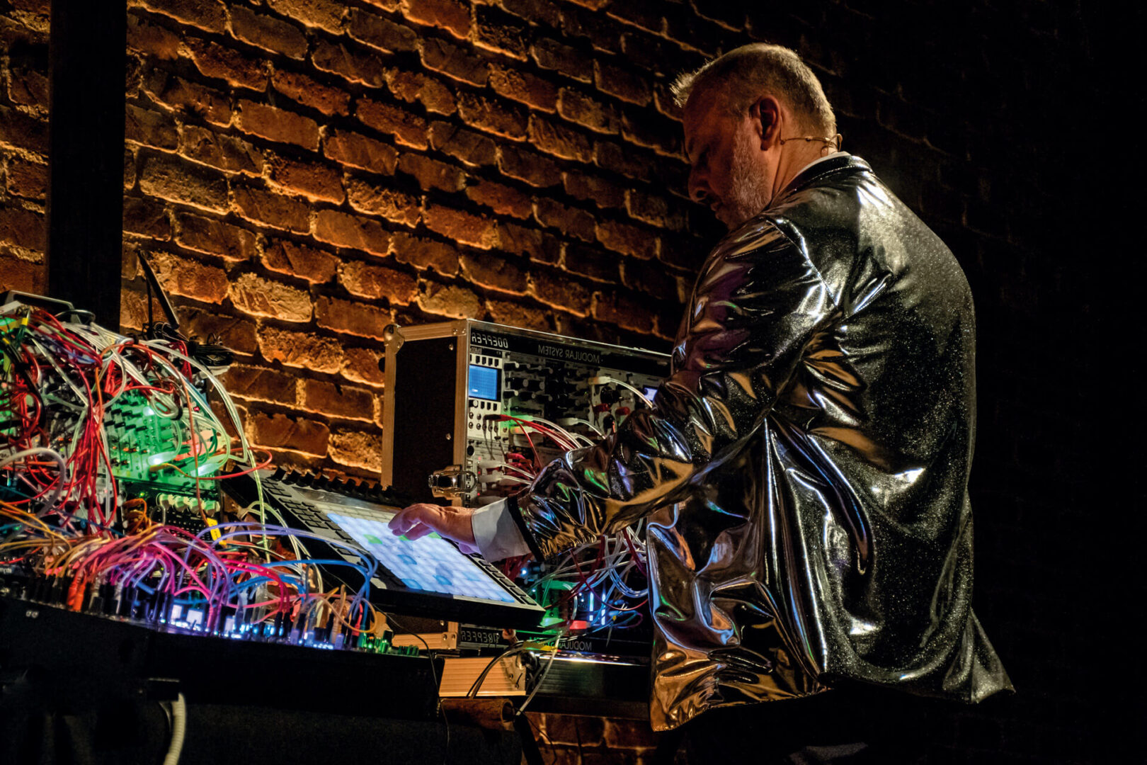 Oscillations - Olivier Delevingne
